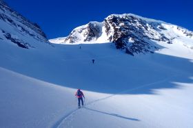 Ski touring in the Pyrenees